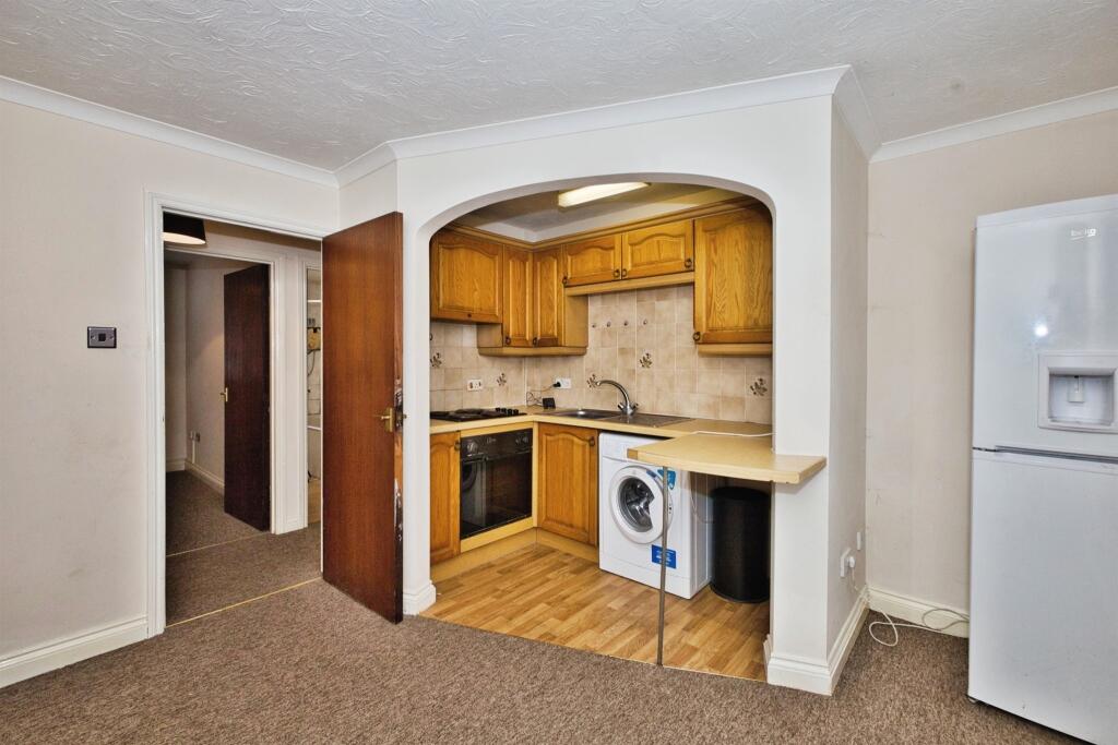 Additional image 12 of Manor Road, Yeovil