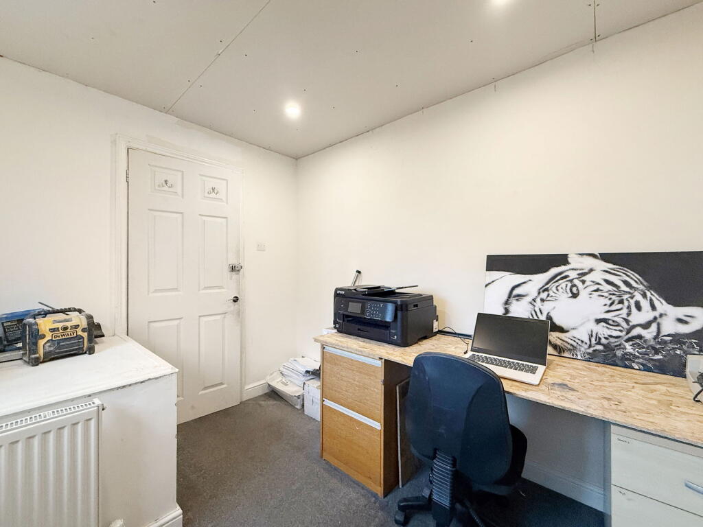 Additional image 16 of Newleaze, Hilperton, BA14