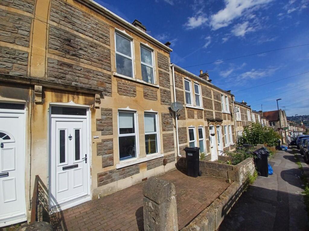 Coronation Avenue, Oldfield Park, Bath, BA2