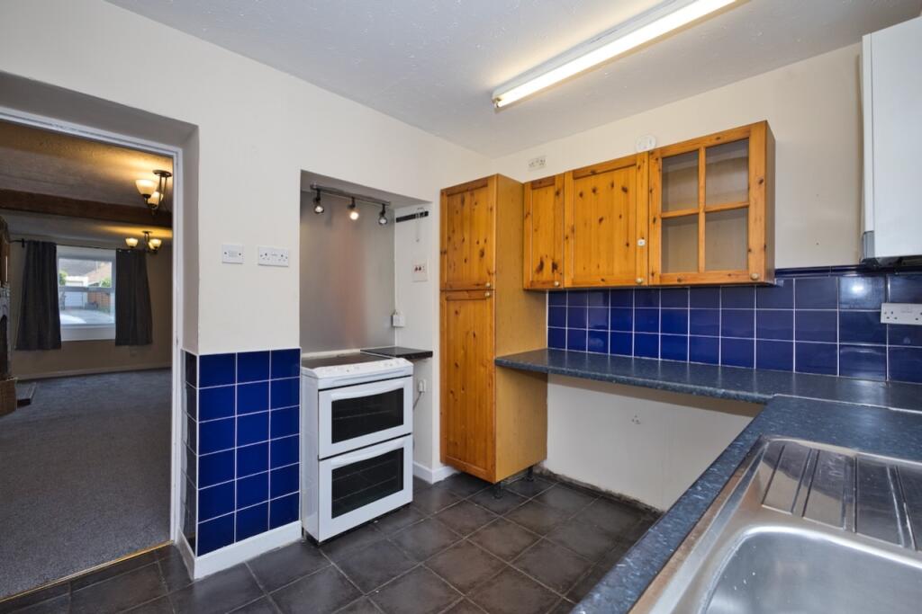 Additional image 7 of West End, Street