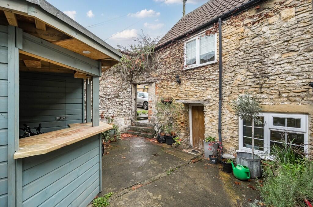 Additional image 14 of 9 High Street, Bruton, BA10 0AB (Incorporating 3 Higher Backway, Bruton, BA10 0DW)