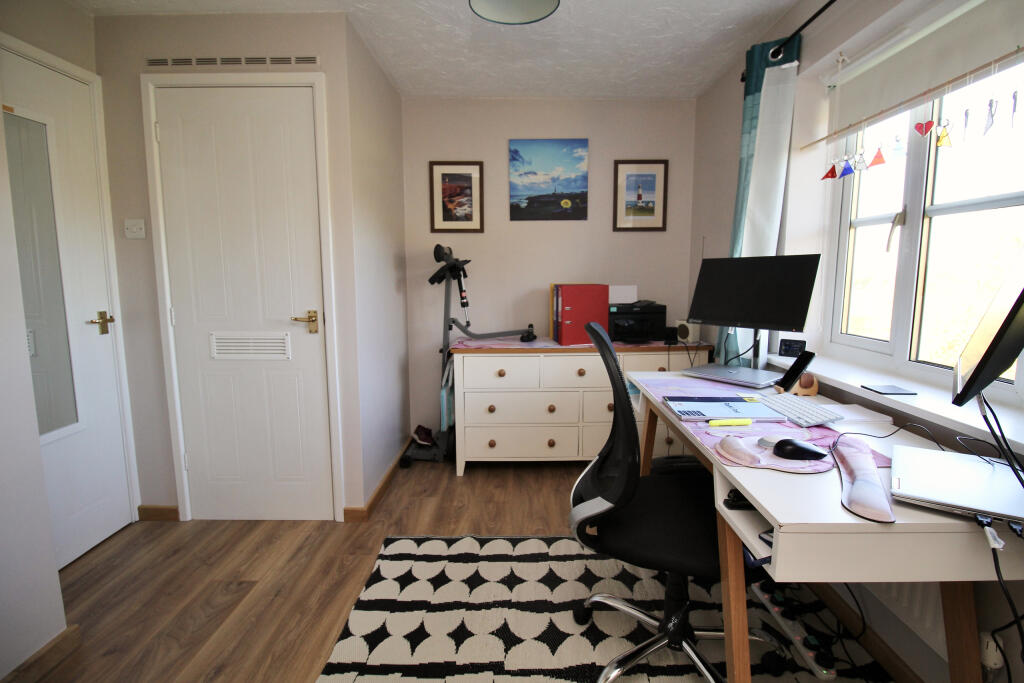 Additional image 10 of Moorland Road, Street