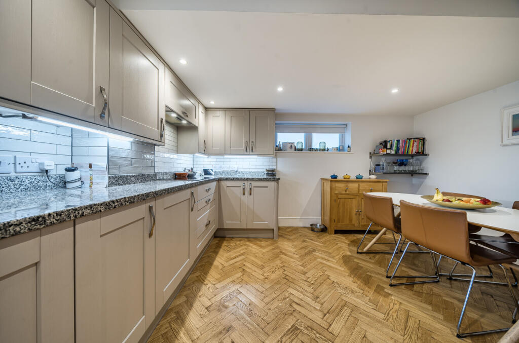 Additional image 5 of Park Close, Street, BA16