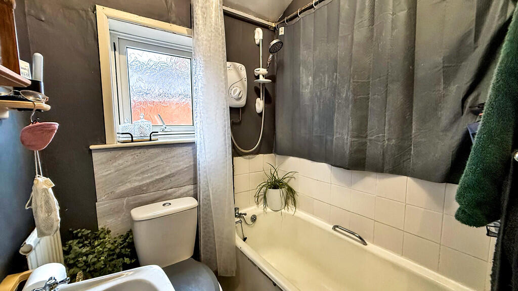 Additional image 10 of West End, Westbury