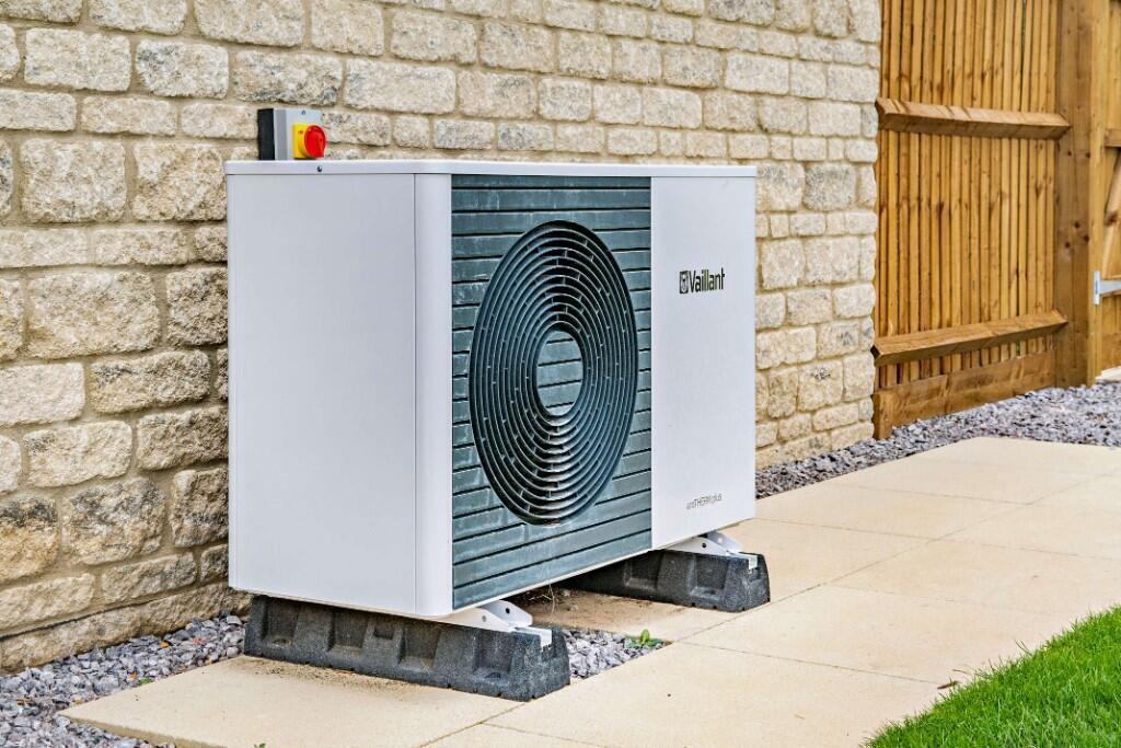 Additional image 20 of Kendall Lane, 
Semington, 
Wiltshire, 
BA14 6GY