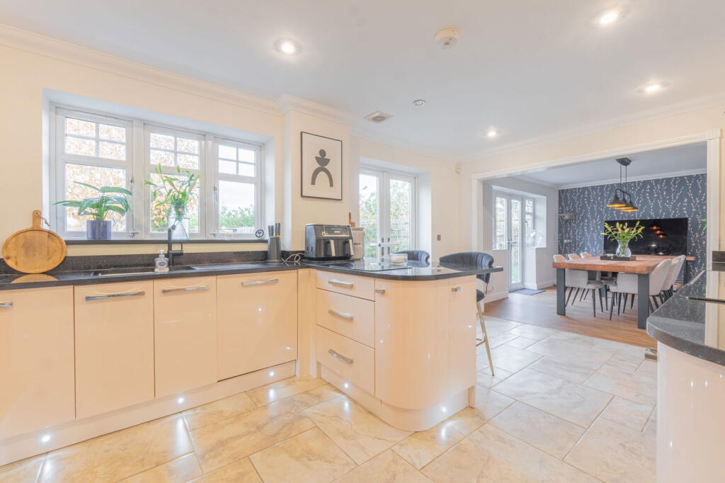 Additional image 7 of Churchfields Court, Churchfield Road, Webheath, Redditch B97 5PD