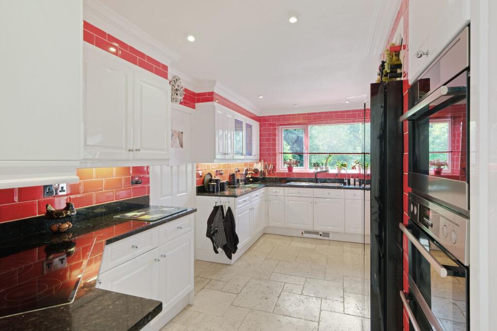 Additional image 6 of Chesterton Close, Redditch, B97