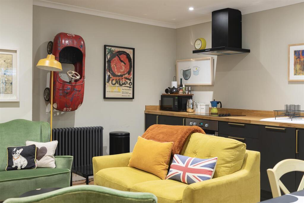 Additional image 7 of Daniel Street, Bath