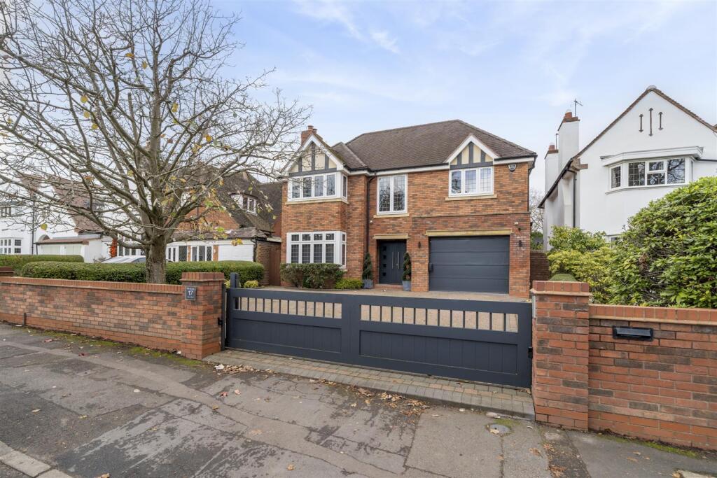 Avenue Road, Dorridge, Solihull