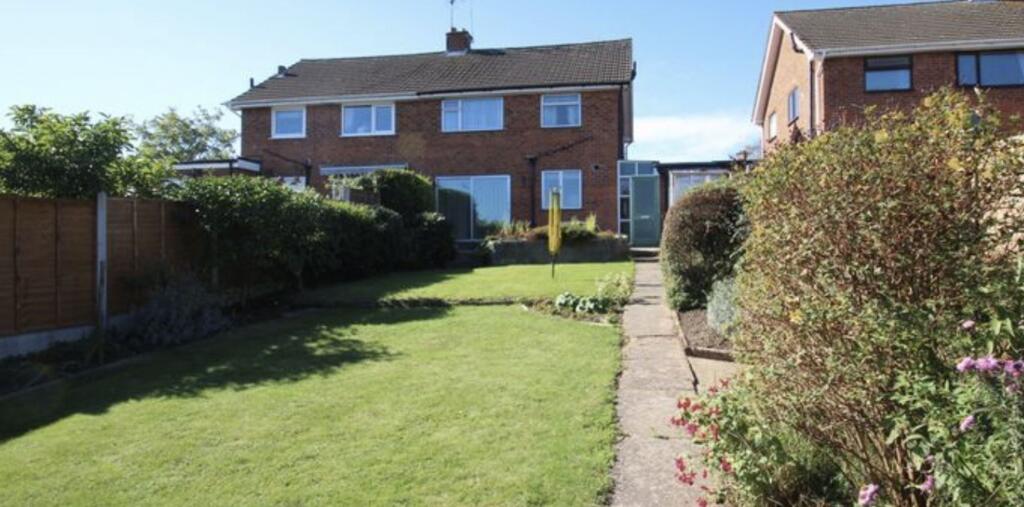 Southcrest Road, Redditch, B98 photo 2