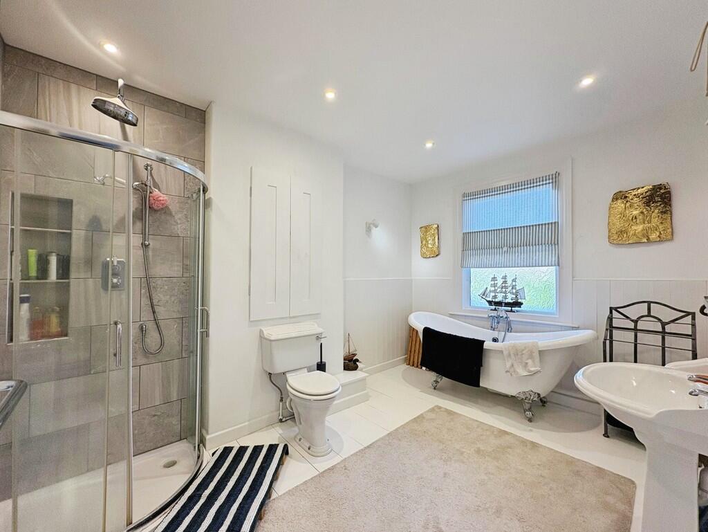 Additional image 9 of Woodland Grove, Yeovil