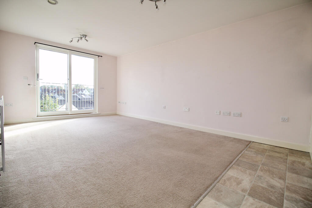 Additional image 12 of Lime Tree Square, Street