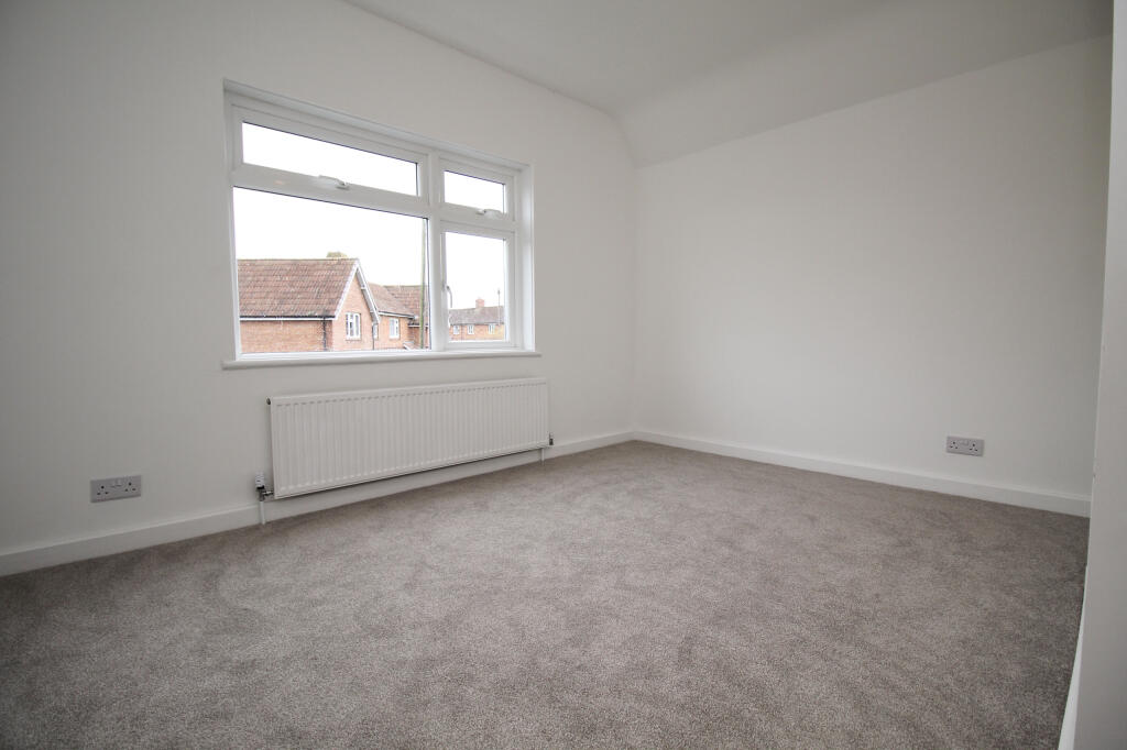 Additional image 11 of Ivythorn Road, Street