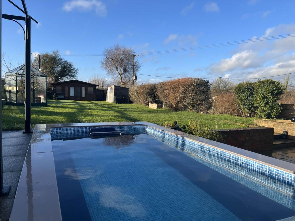 Additional image 20 of Whitechaple Lane, Oldford