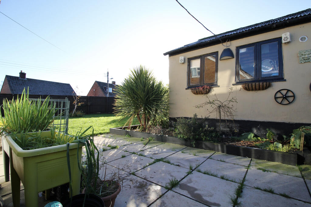 Additional image 17 of Oriel Road, Street