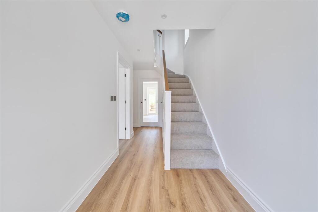 Additional image 12 of The Robins, Frome