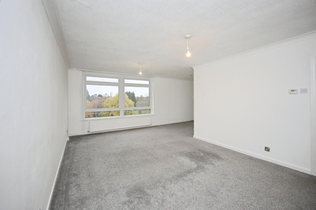 Additional image 4 of Chelmscote Road, Solihull