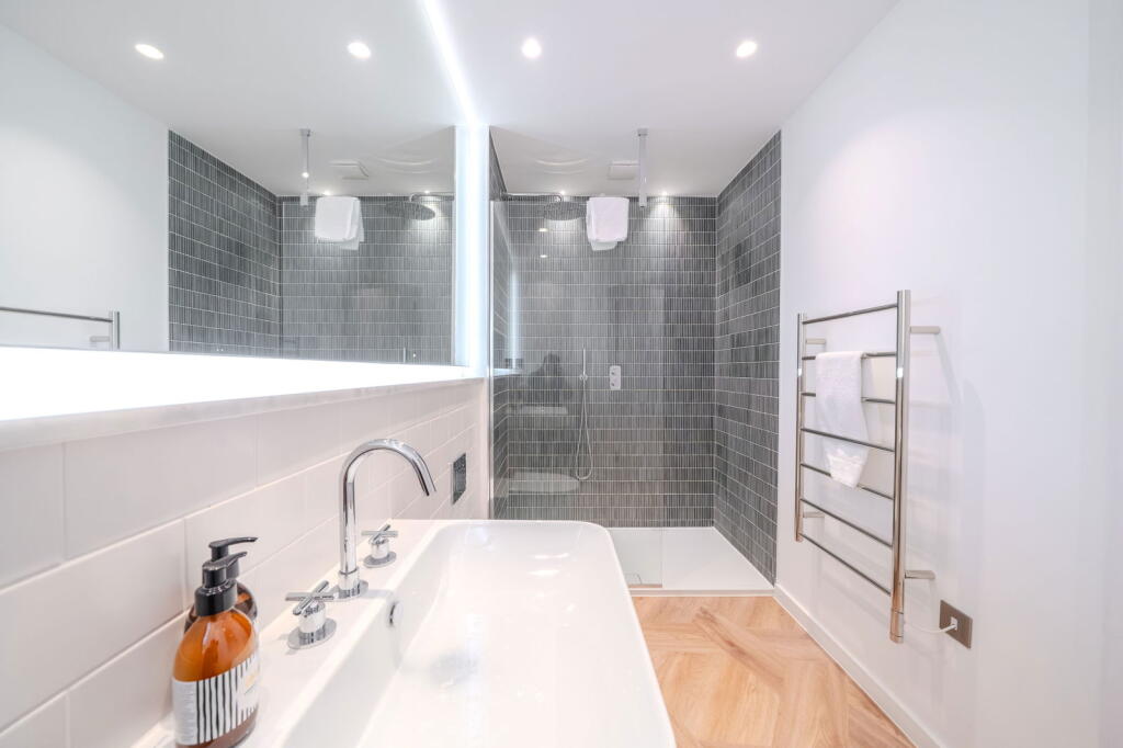 Additional image 15 of St James' Passage, Bath, BA1 1QS