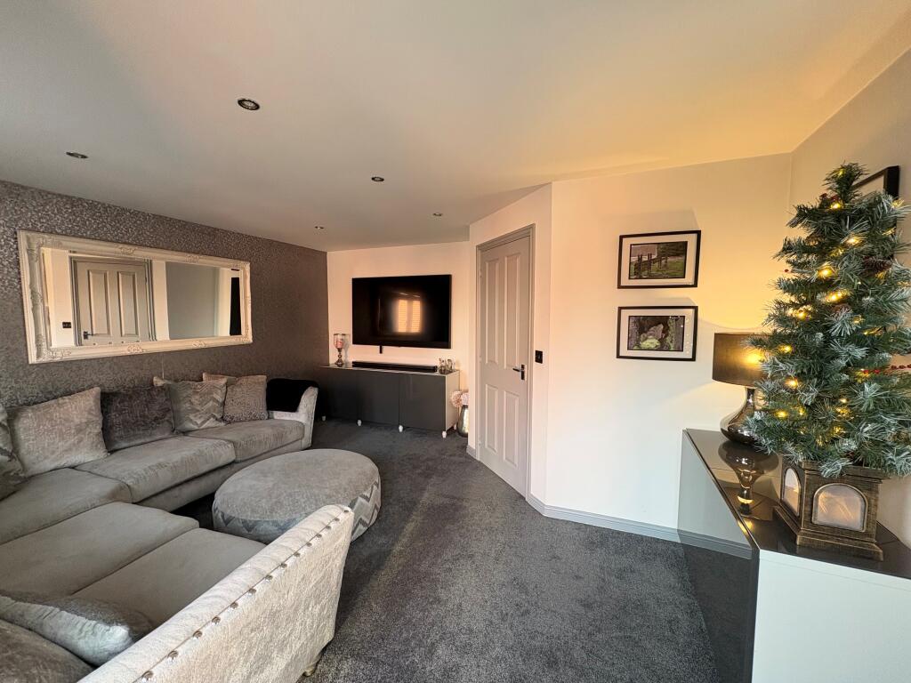 Additional image 7 of Dixon Close, Redditch