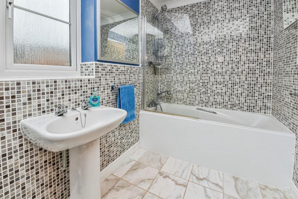 Additional image 8 of Bashkir Road, Westbury