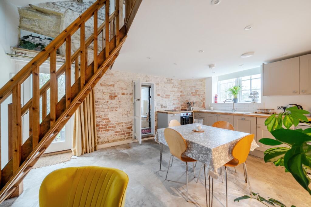 Additional image 11 of High Street Codford BA12