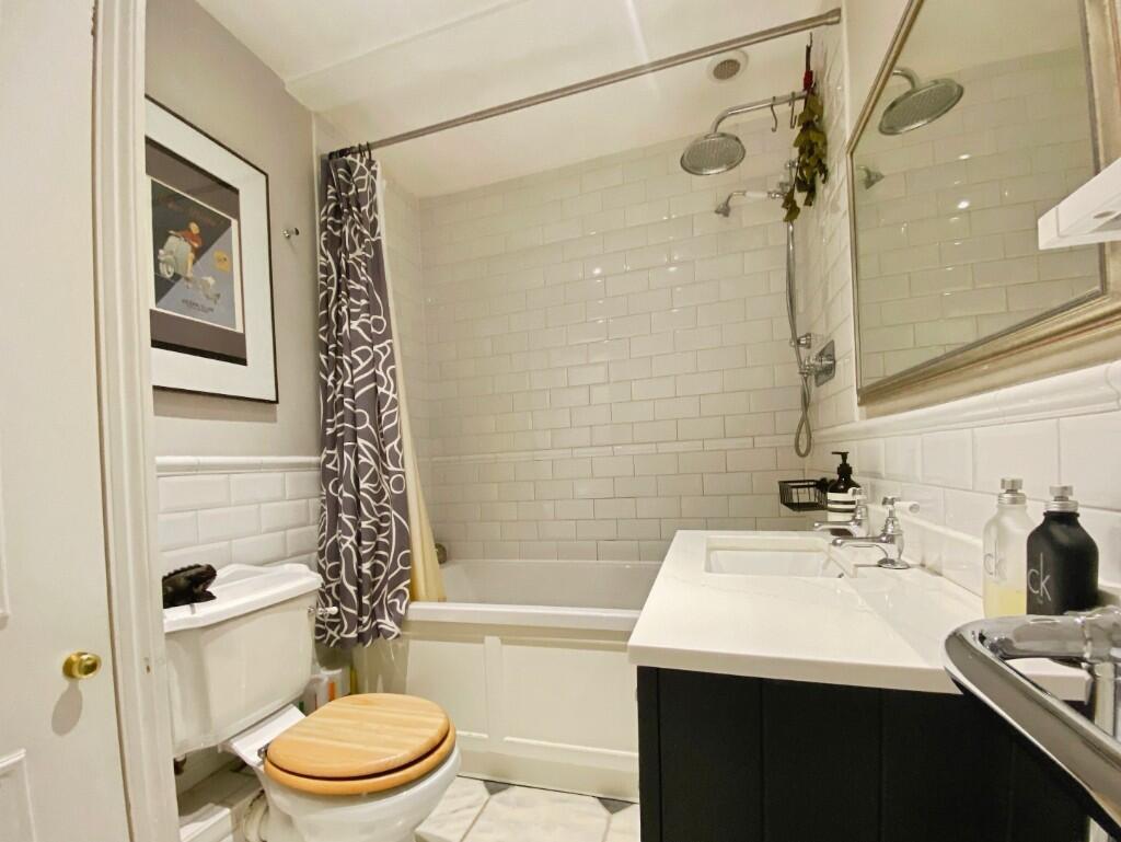 Additional image 8 of CENTRAL BATH - Park Street