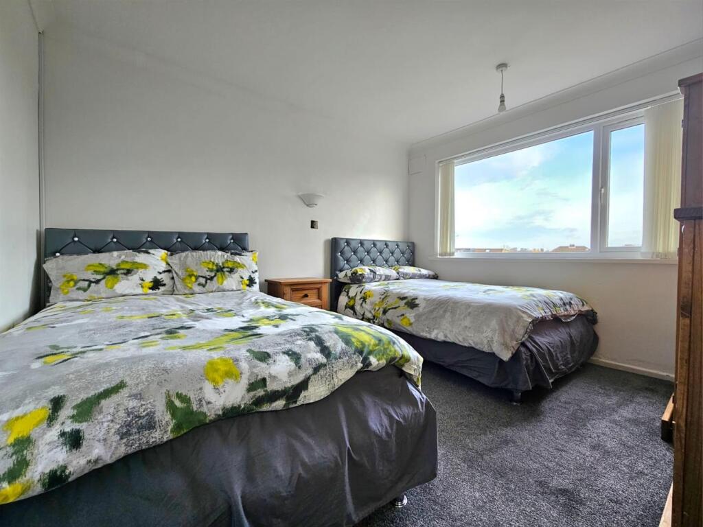 Additional image 18 of Leam Crescent, Solihull