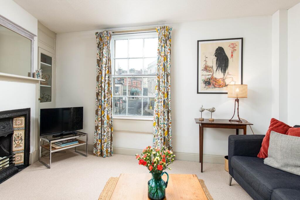 Additional image 11 of WITH COMMERCIAL SPACE in Silver Street, Bradford-on-Avon, BA15