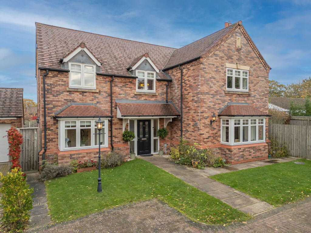 Additional image 47 of Churchfields Court, Churchfield Road, Webheath, Redditch B97 5PD