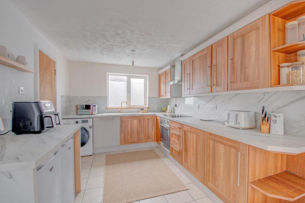 Additional image 18 of Barnwood Close, Church Hill South, Redditch, B98