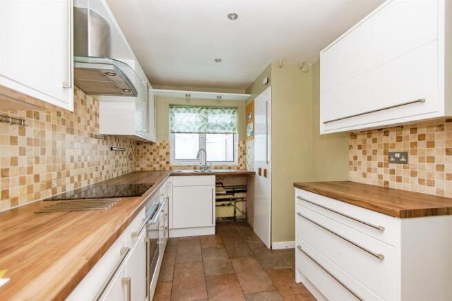 Additional image 5 of Carisbrooke Gardens, YEOVIL