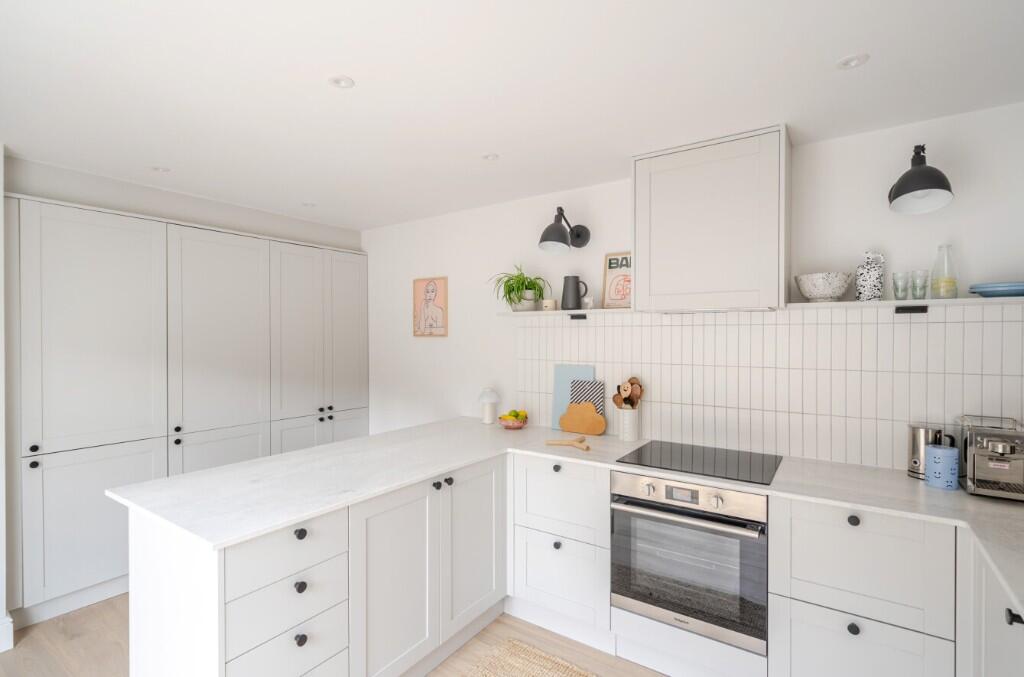 Additional image 18 of Quaperlake Street, Bruton, Somerset, BA10 0HA