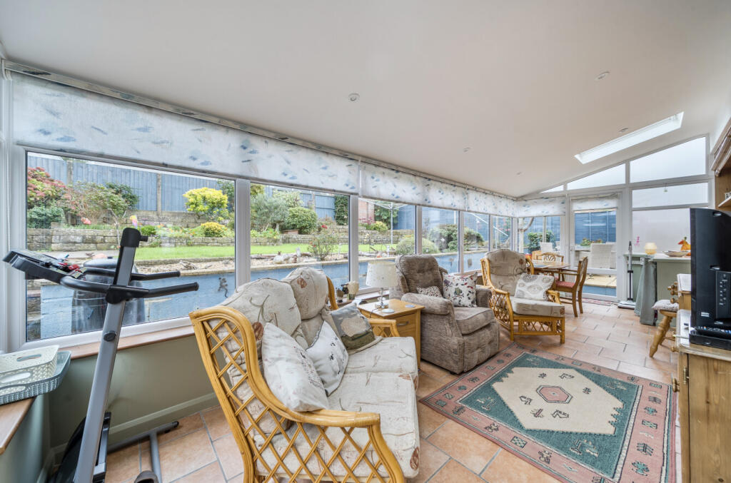 Additional image 16 of Chestnut Drive, Yeovil, Somerset, BA20