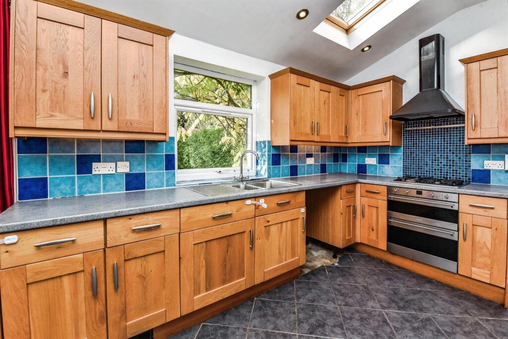 Additional image 19 of Windsor Crescent, Frome