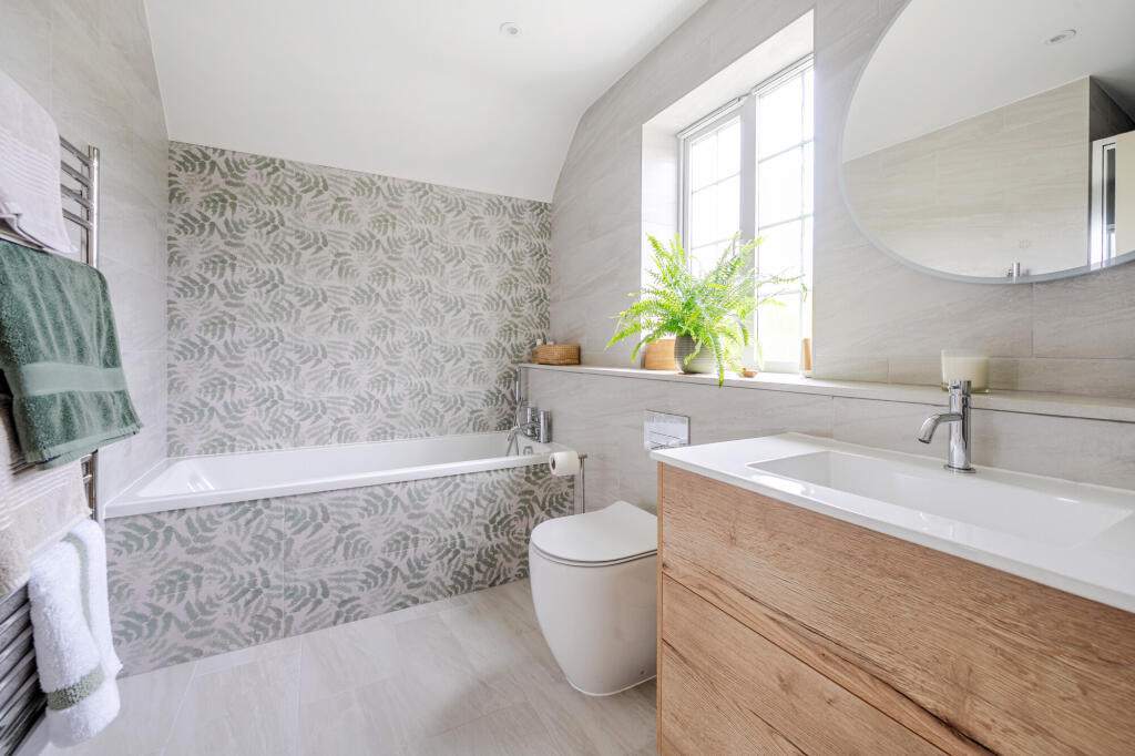 Additional image 10 of Kensington Close, St. Albans, AL1