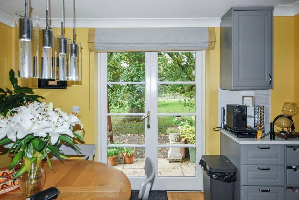 Additional image 5 of Central Shepton, backing onto charming farmland