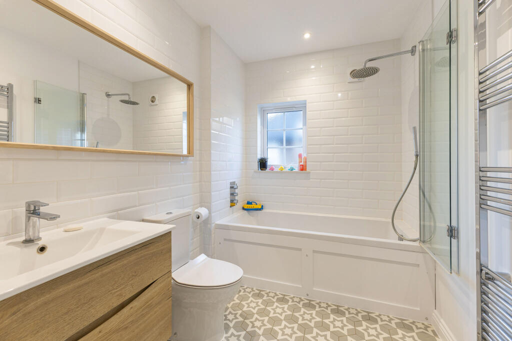 Additional image 13 of Churchill Road, St. Albans, AL1