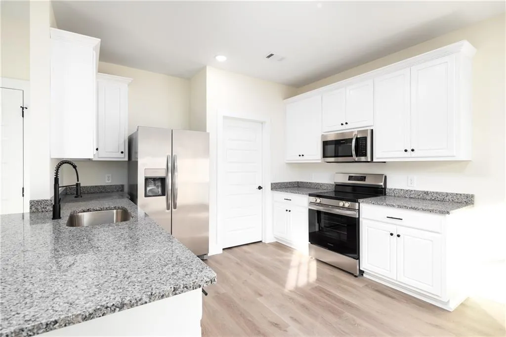 Additional image 12 of 20 Grace Road, Phenix City, AL 36870