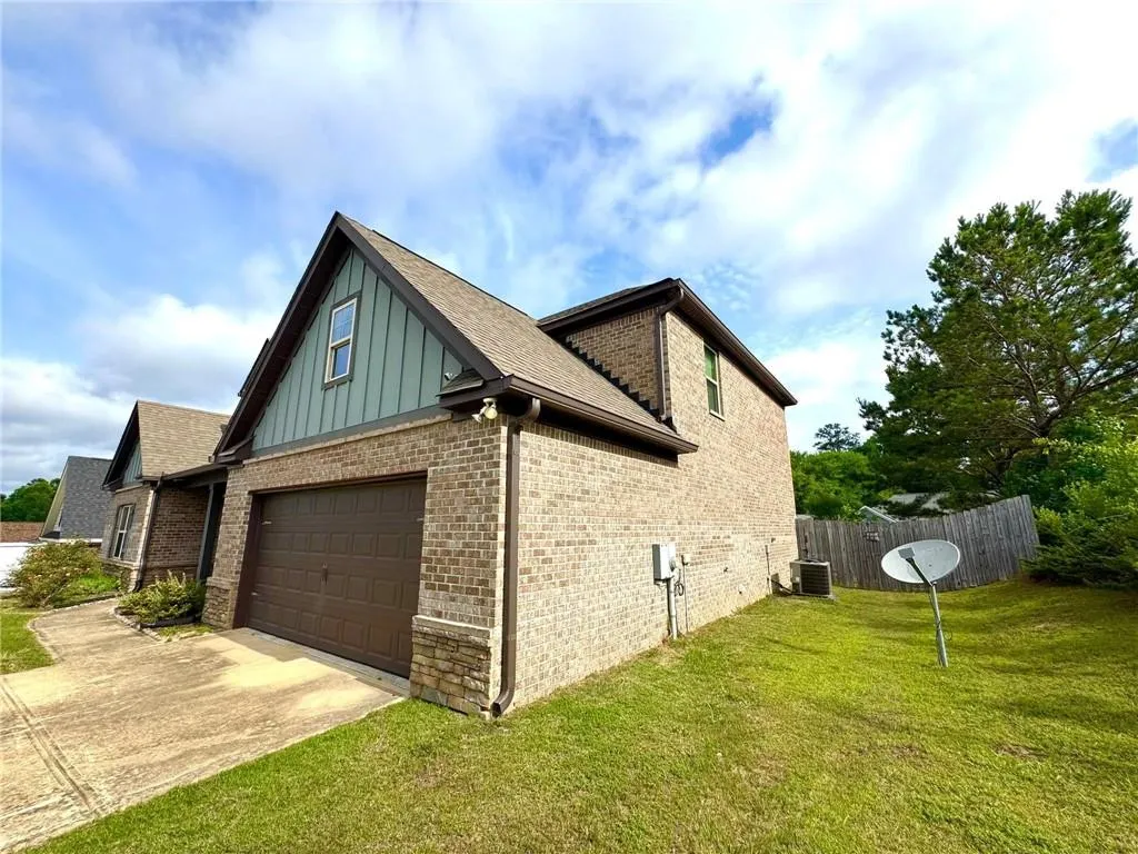 Additional image 4 of 41 Tree Top Hill, Smiths Station, AL 36877