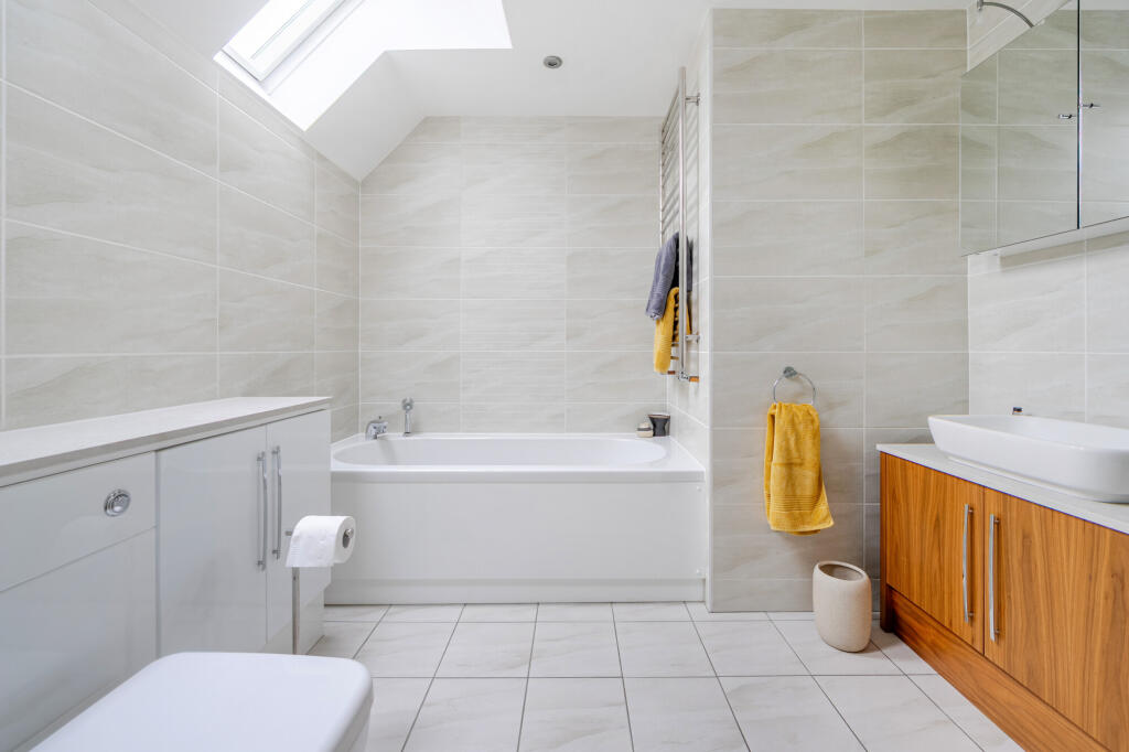 Additional image 13 of Kensington Close, St. Albans, AL1