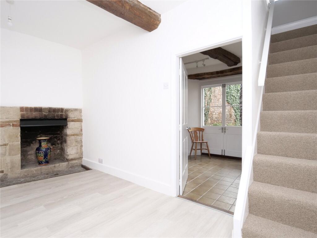 Additional image 9 of Pretty Cottage with courtyard garden - Central Wells