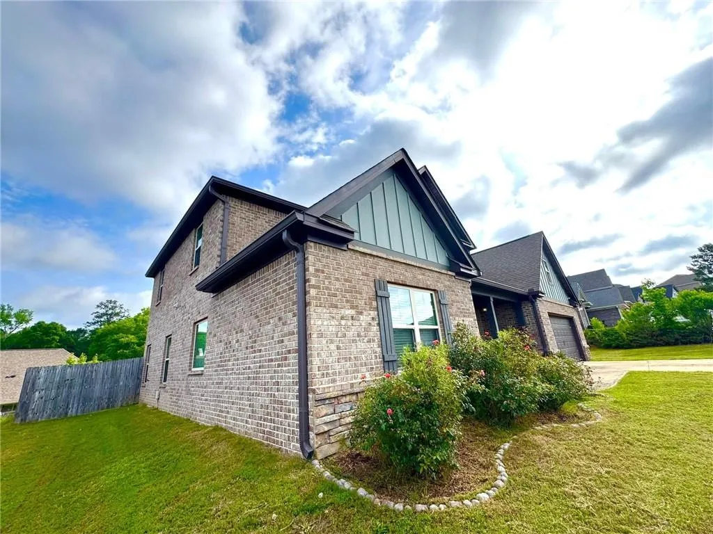 Additional image 3 of 41 Tree Top Hill, Smiths Station, AL 36877