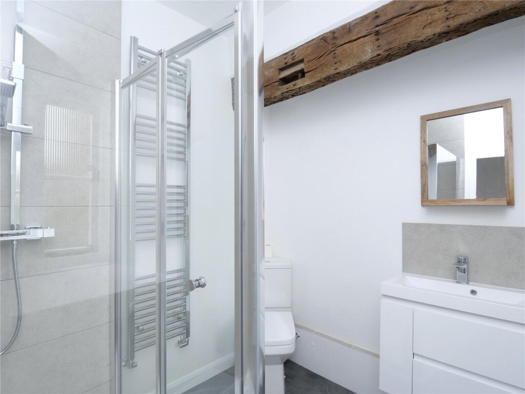 Additional image 12 of Pretty Cottage with courtyard garden - Central Wells