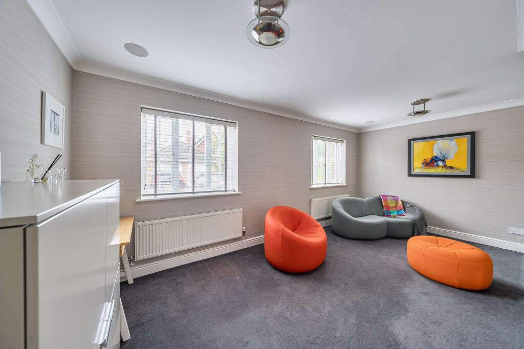 Additional image 5 of Kensington Close, St. Albans, AL1