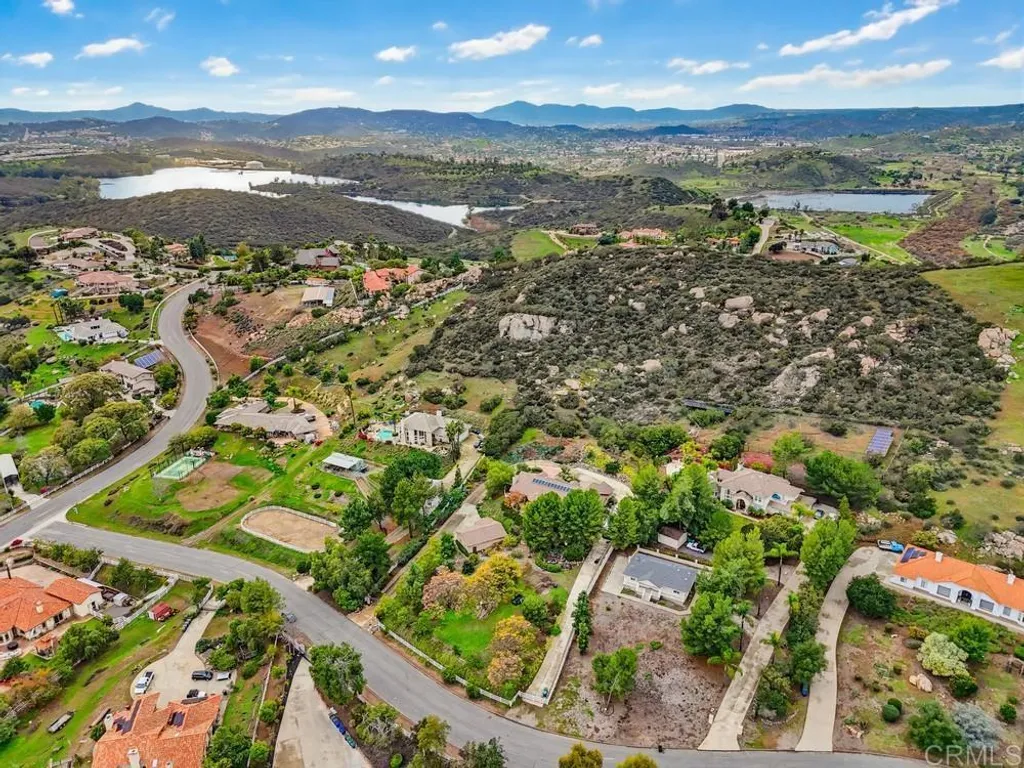 Additional image 66 of 10044 Silver Creek Ln, El Cajon, CA 92021