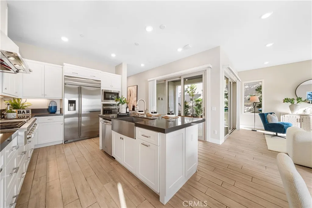 Additional image 16 of 151 Scale, Irvine, CA 92618