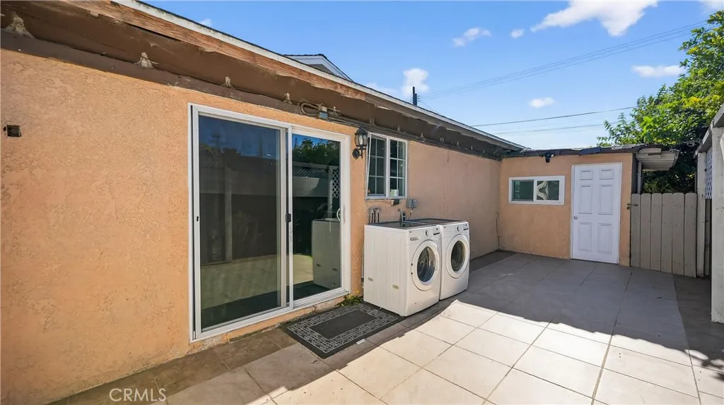 Additional image 33 of 2422 Bern Lane, Santa Ana, CA 92706