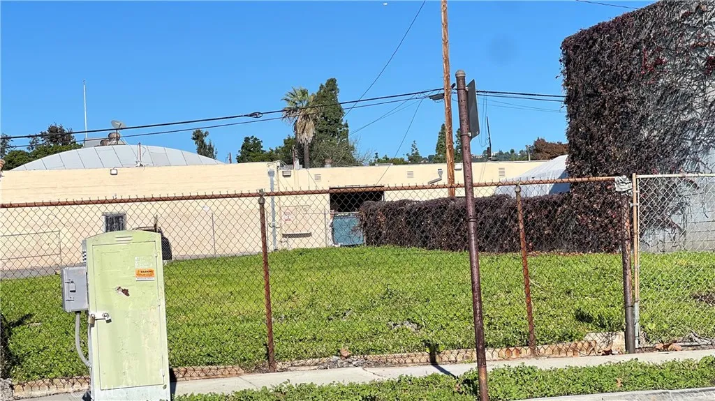 Additional image 7 of 300 E La Habra Boulevard, La Habra, CA 90631