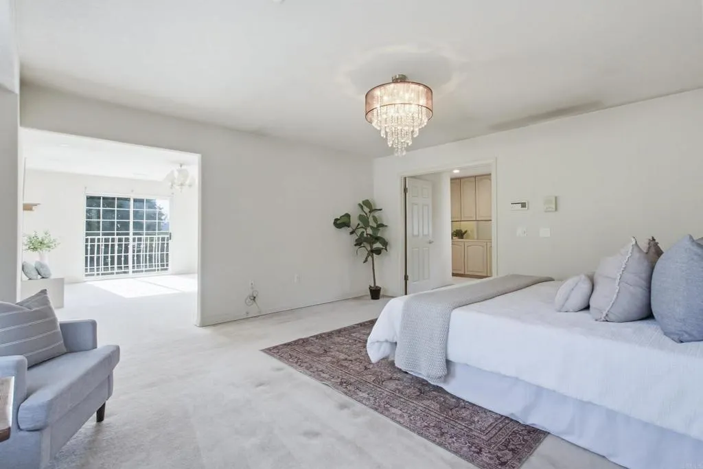 Additional image 95 of 2399 Ivy Road, Oceanside, CA 92054