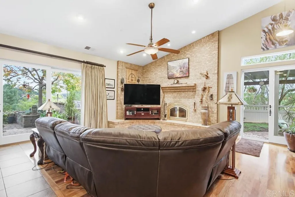 Additional image 21 of 10044 Silver Creek Ln, El Cajon, CA 92021